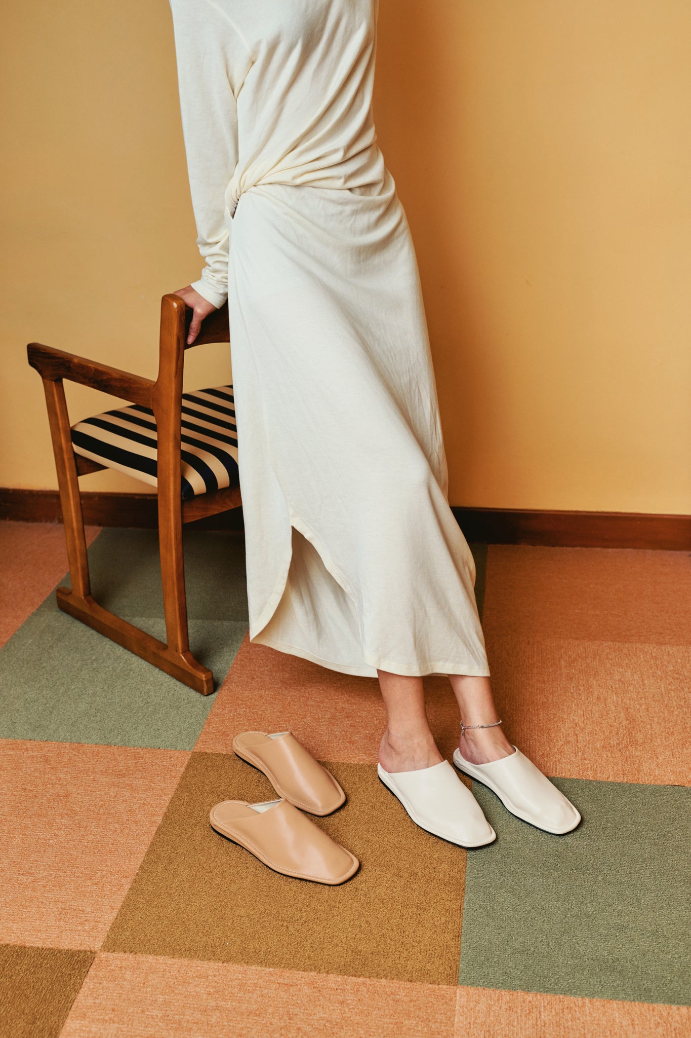 Everyday Women's Home Sliders (Off White) - Main Image