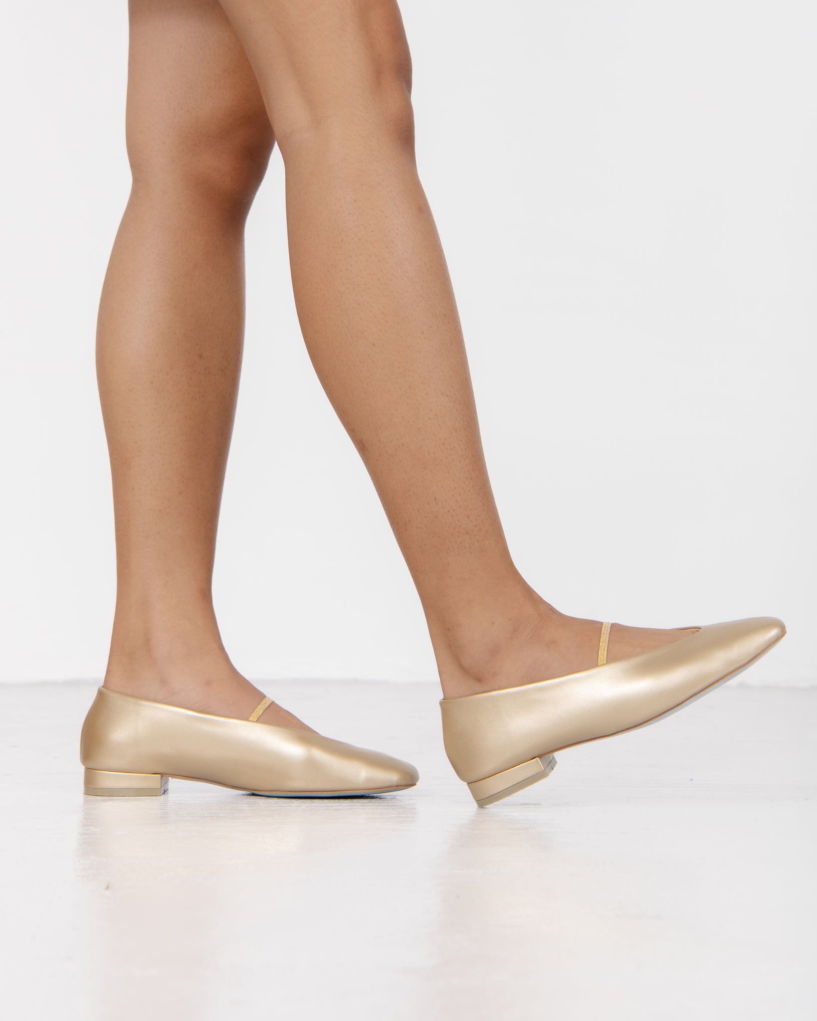 Debi Square Toe Loafers (Gold)