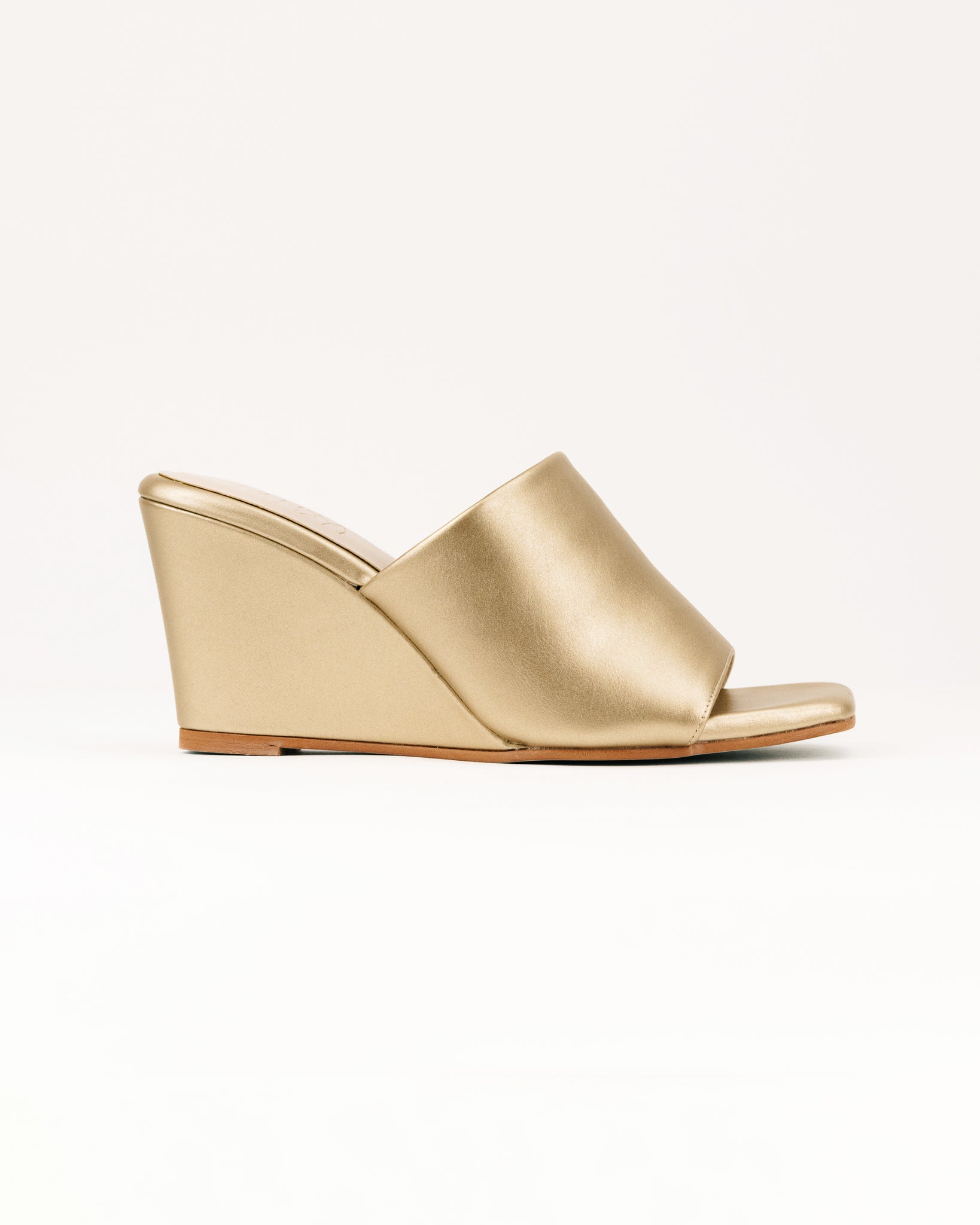 Norah Wedge Heels (Gold)