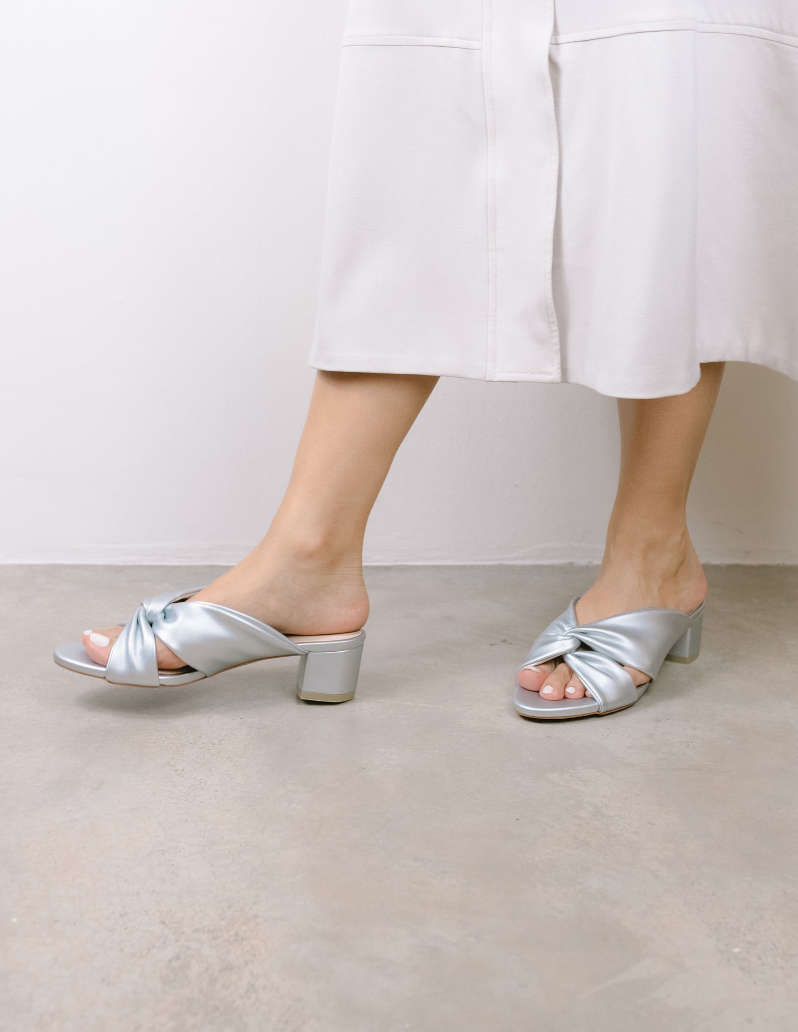 Melati Low Block Heels (Silver)