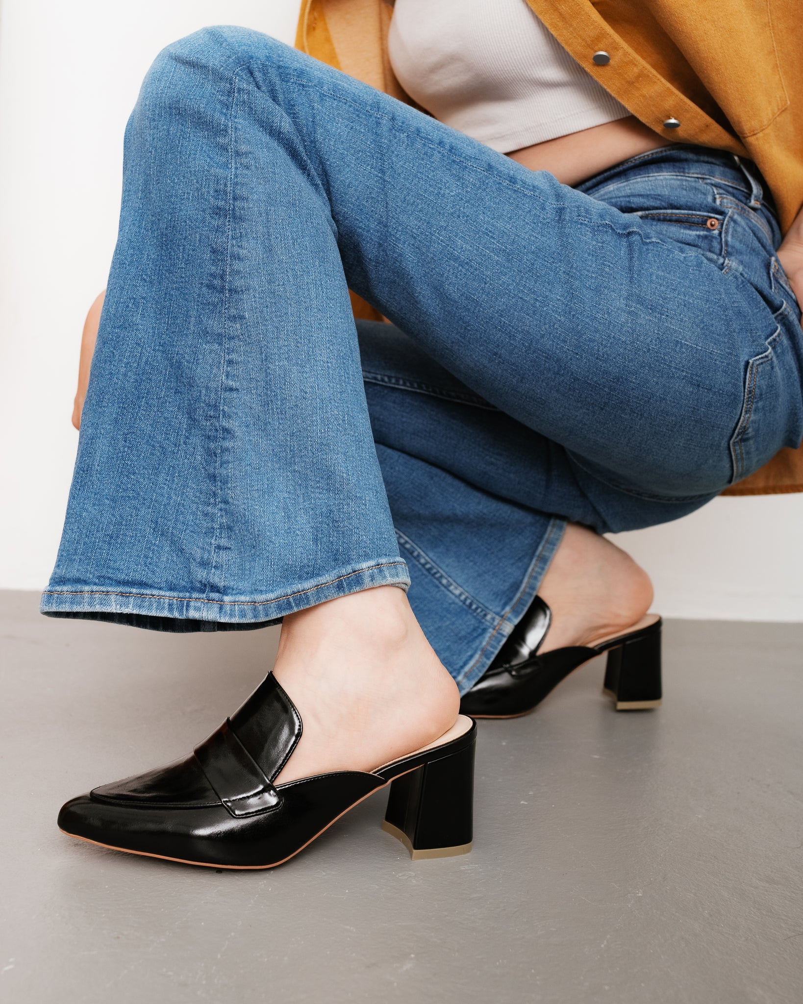 Adair Loafer Adair Block Heel Mule Cynthia Pointy Heel Mules (Black)