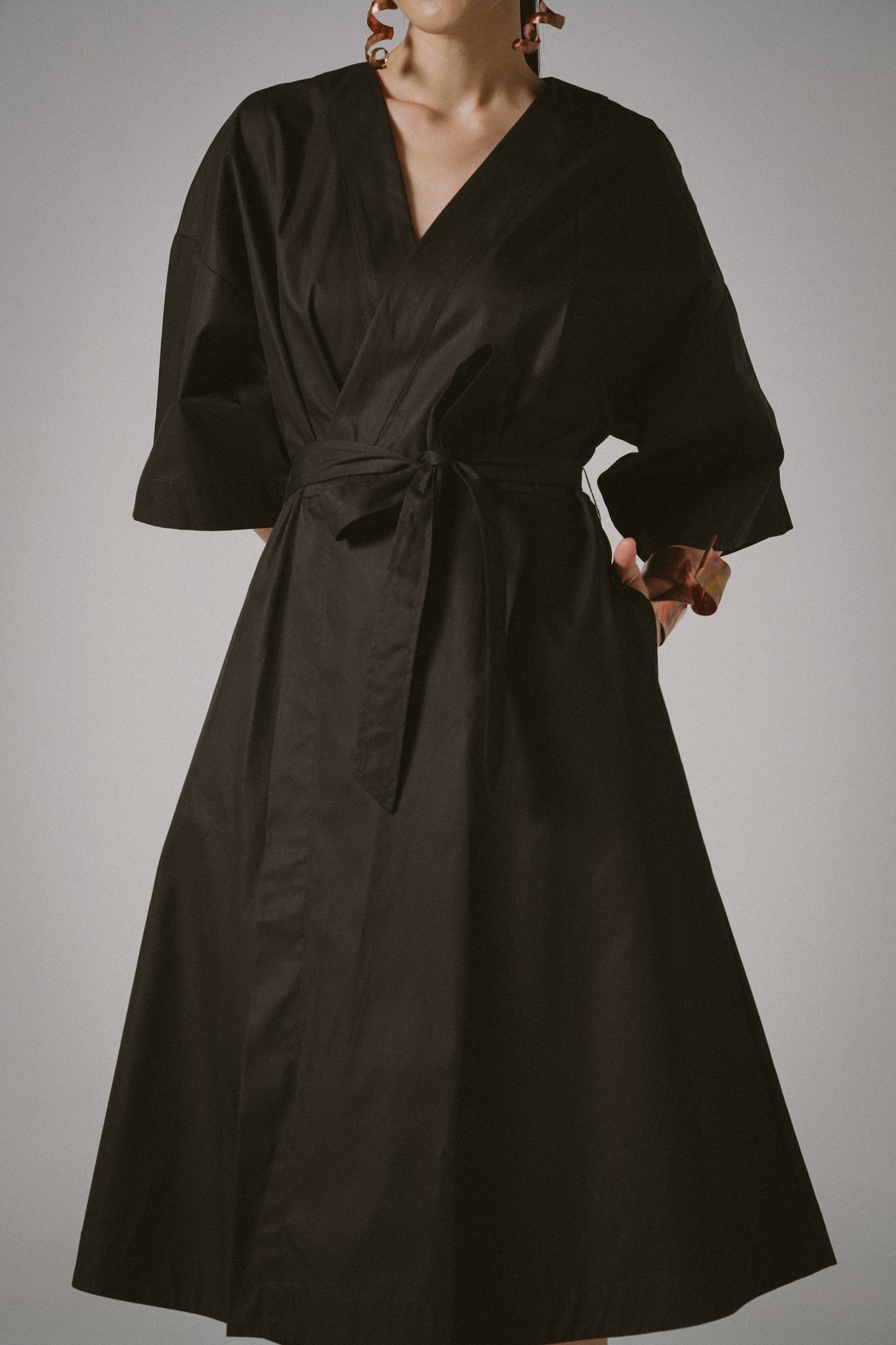 Poplin Midi Dress (Black)