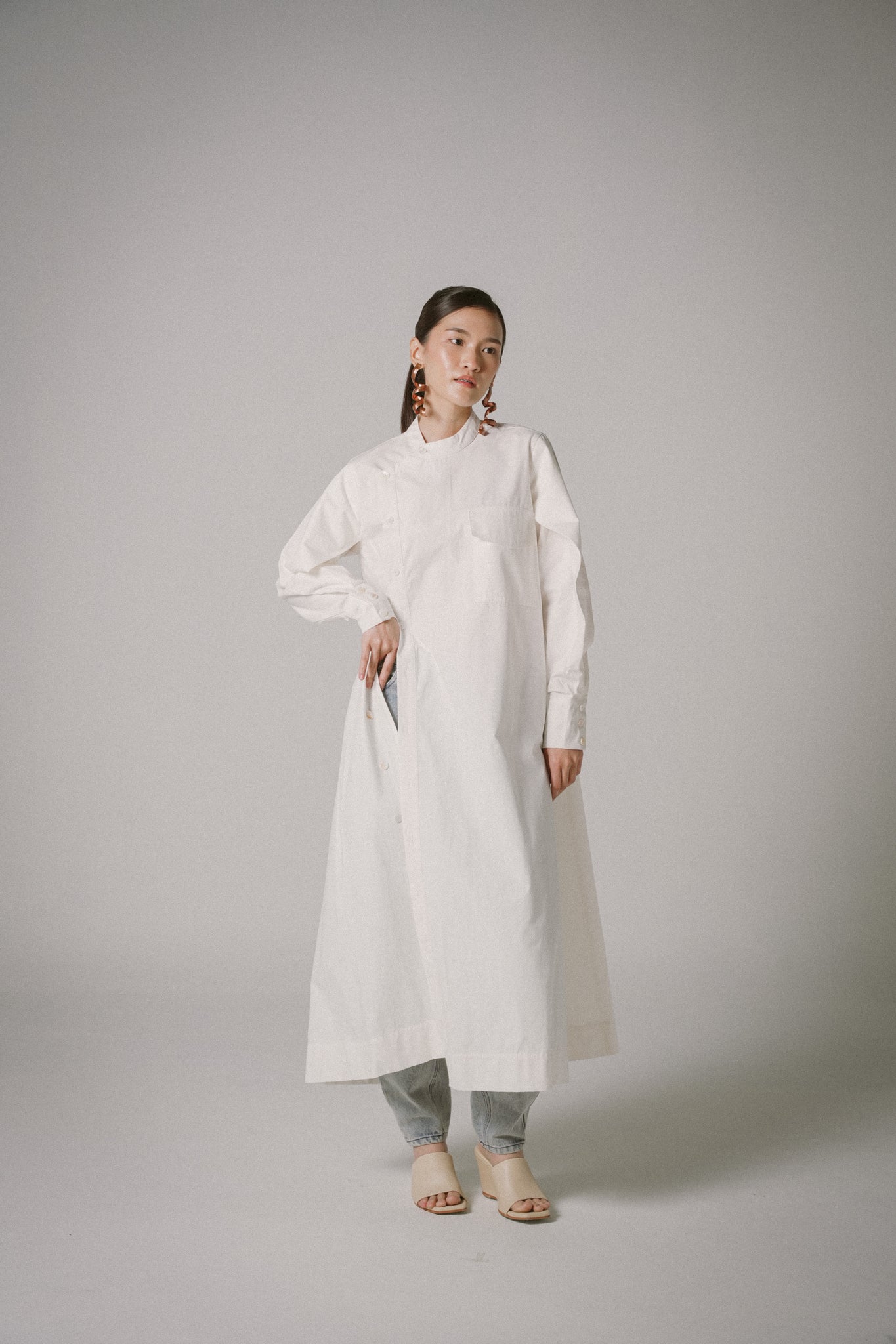 Poplin Cape-Sleeve Asymmetrical Dress (White)