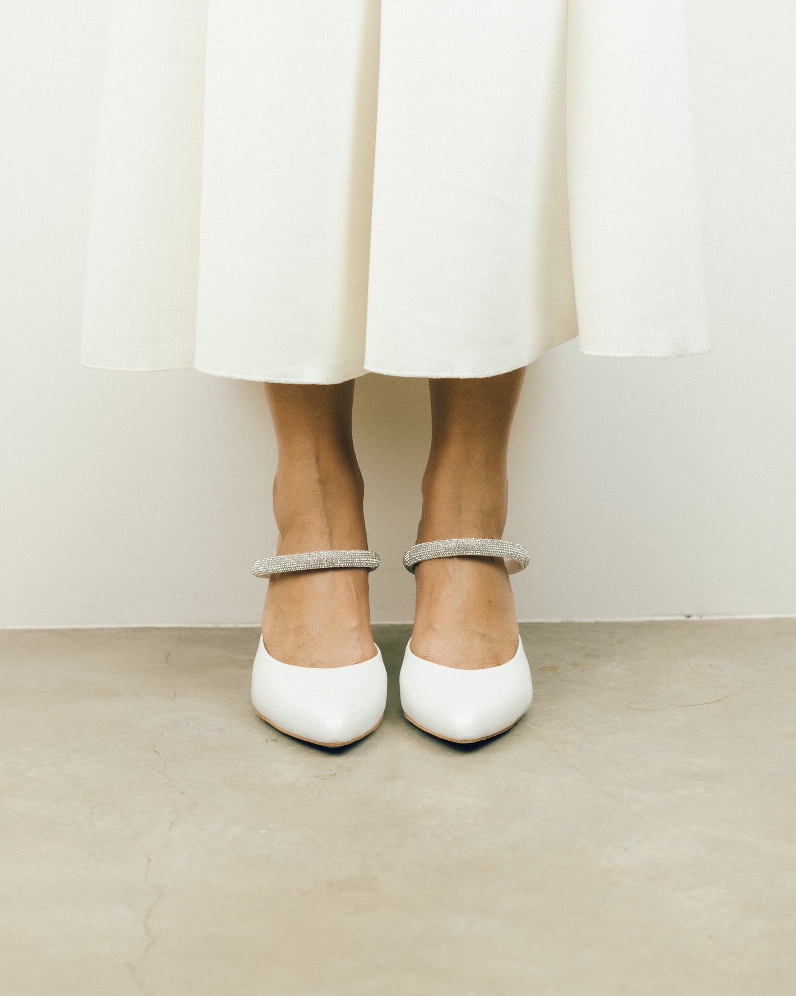 Rosie Embellished Pointy Mules (Pearl White)